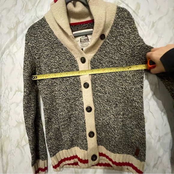 Roots Cabin button cardigan medium pockets wool sweater long sleeve grey red - Picture 6 of 8